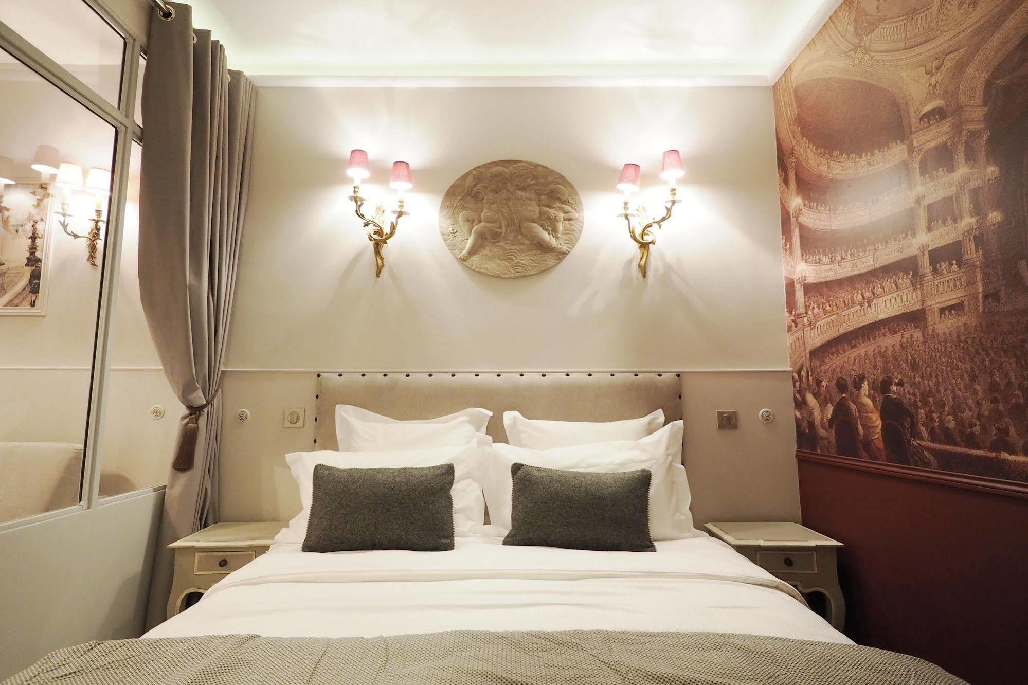 Palais Royal Chicsuites Paris Exterior photo